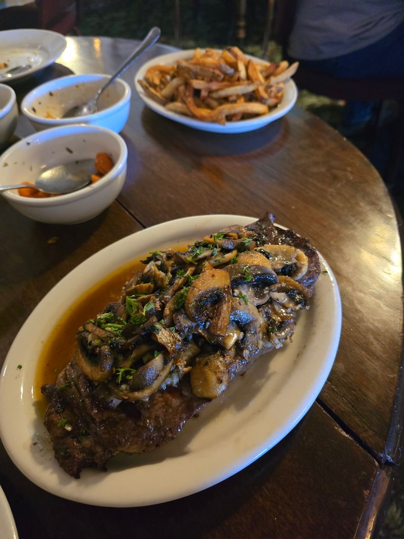 Family-Style Dinner Keeps The Old Rhythm Going