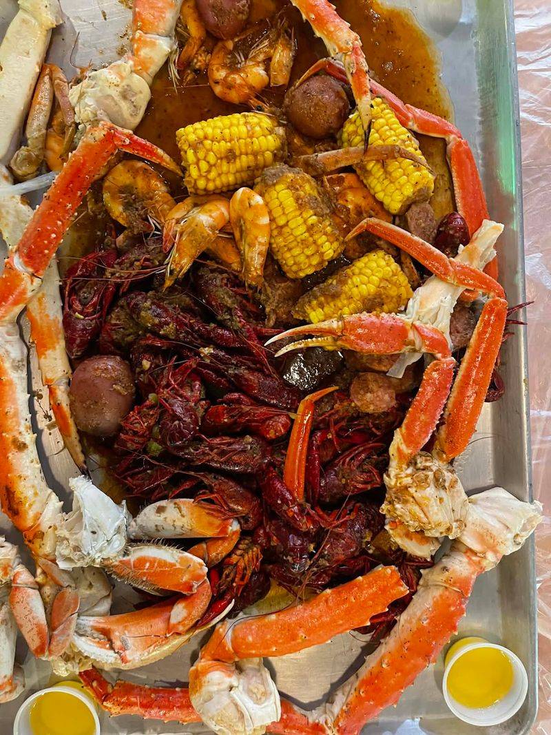 West Valley City Gives Seafood Dinner A Different Rhythm