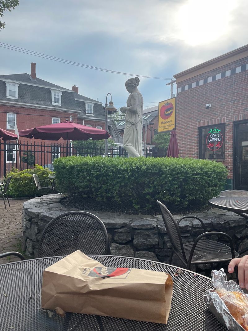 From A Humble Portland Sandwich Cart To A New England Restaurant Chain