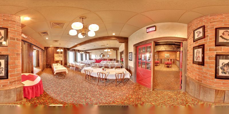 Schmidt's Sausage Haus Restaurant