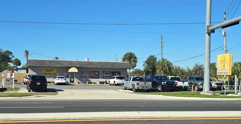 Grannie's Country Cookin’ Restaurant, Crystal River, FL
