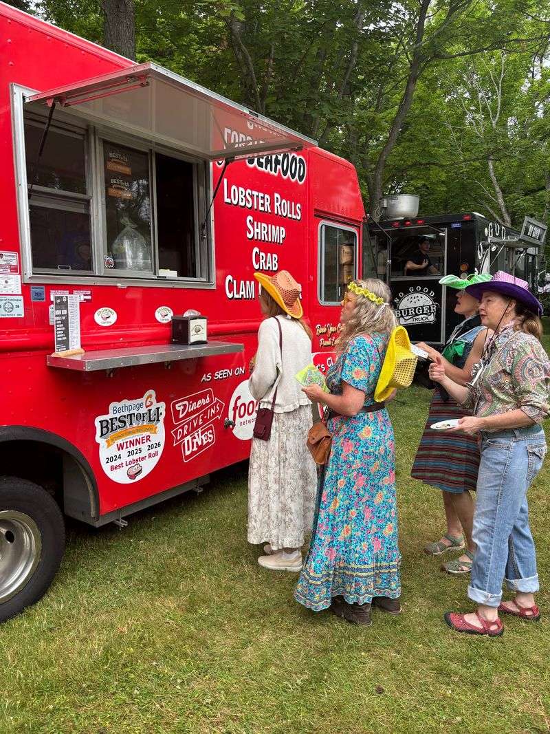 DJ's Diner & Food Truck