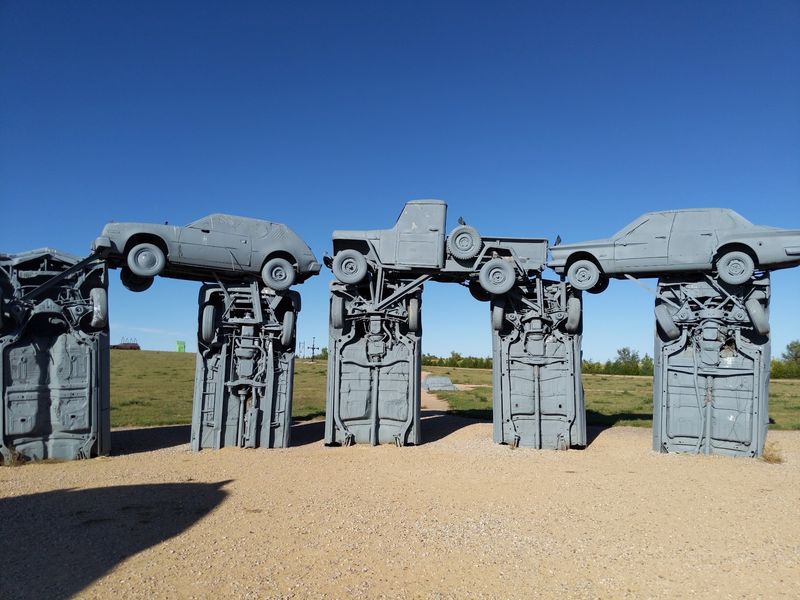 Gray Paint Helps Turn Automobiles Into Mock Stone