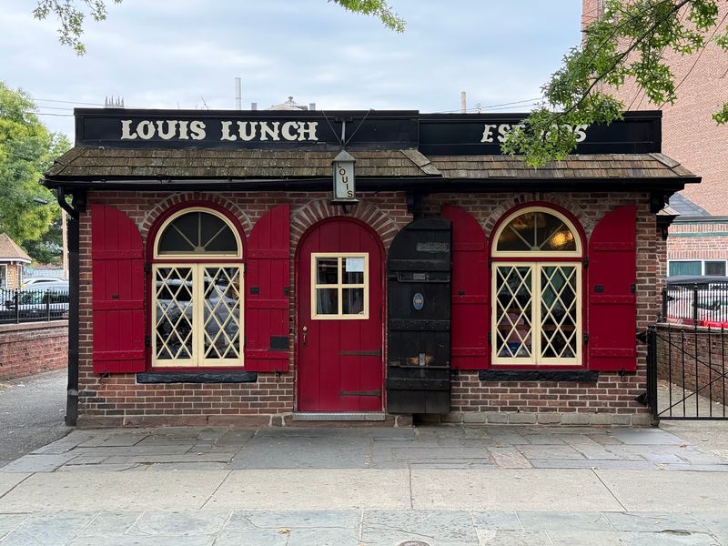 The Spot That Claims To Be The Birthplace Of America's Hamburger Sandwich