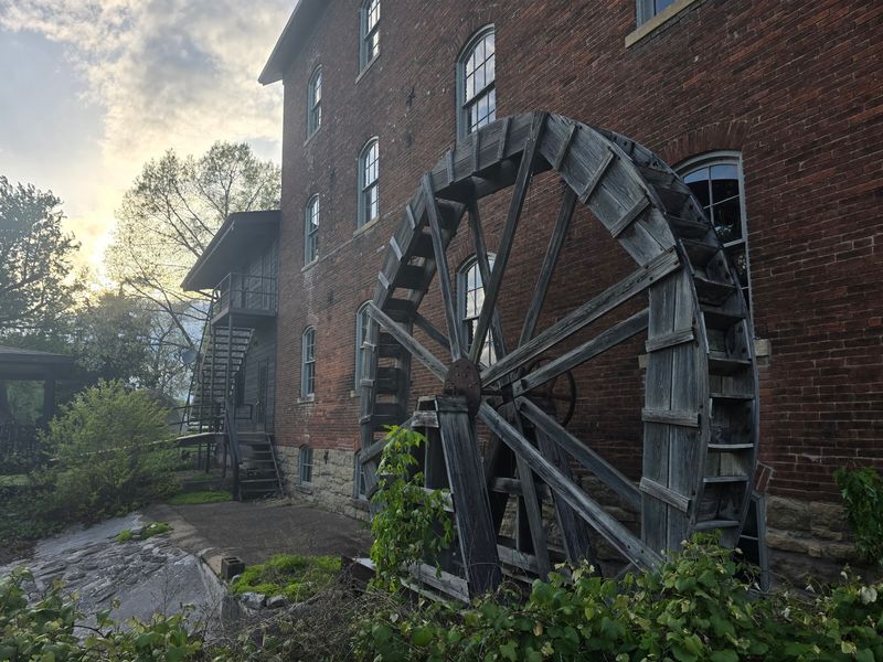 A Mill With A Menu