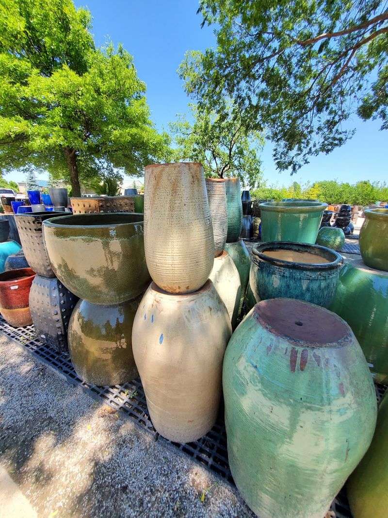A Pottery Lineup That Stretches Farther Than You Expect