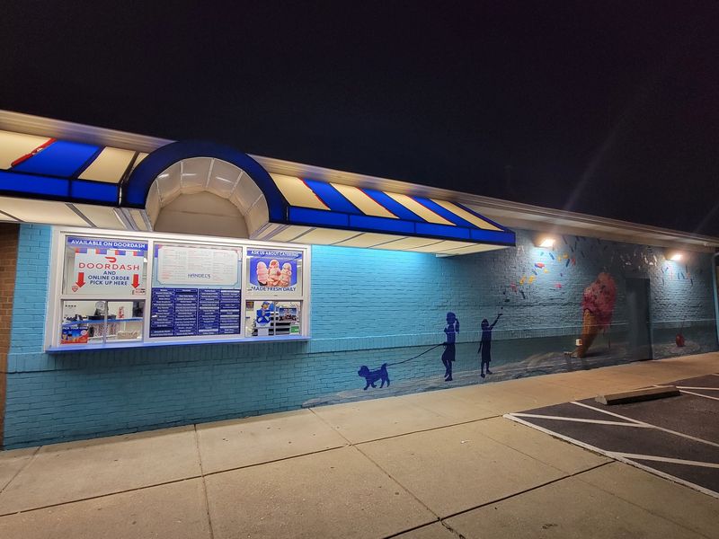 A Walk-Up Window On The West Side Of Columbus Worth The Detour