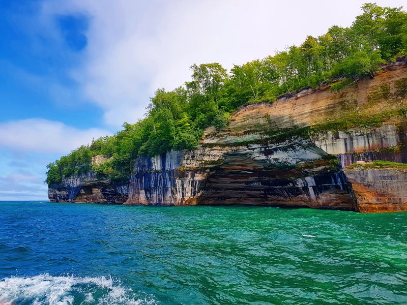 The Cliffs Come With Their Own Paint Job