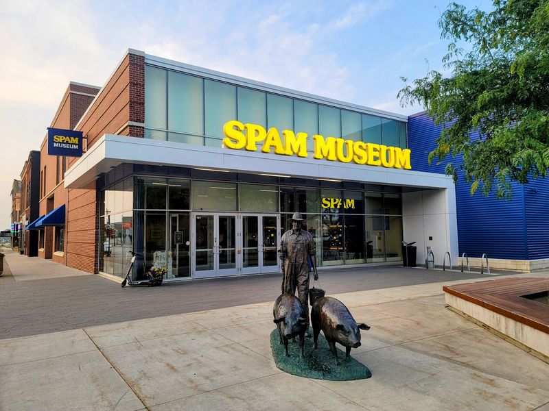 A Free Museum That Feeds You Is A Rare Deal Worth Grabbing