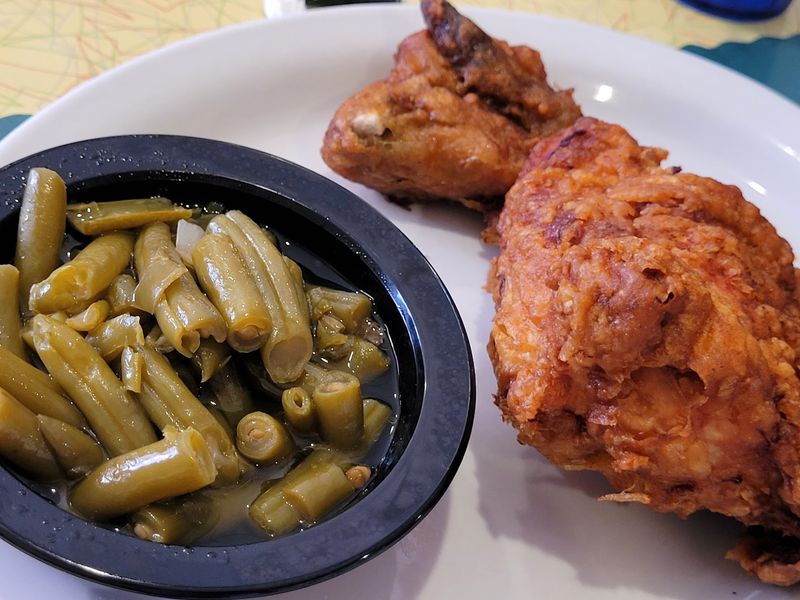 The Fried Chicken Is The Whole Reason To Pull Off The Highway