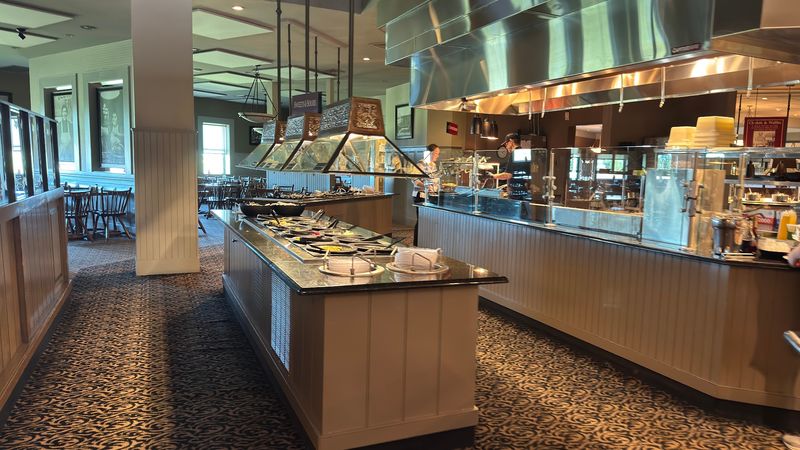 An All-Day Dutch Feast Along Route 30
