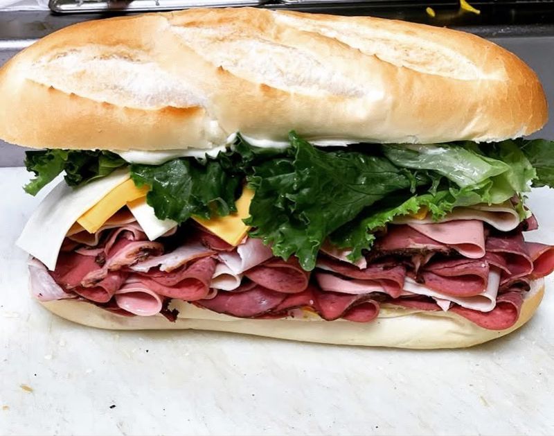 South Main Street’s Sandwiches Come With A Size Warning