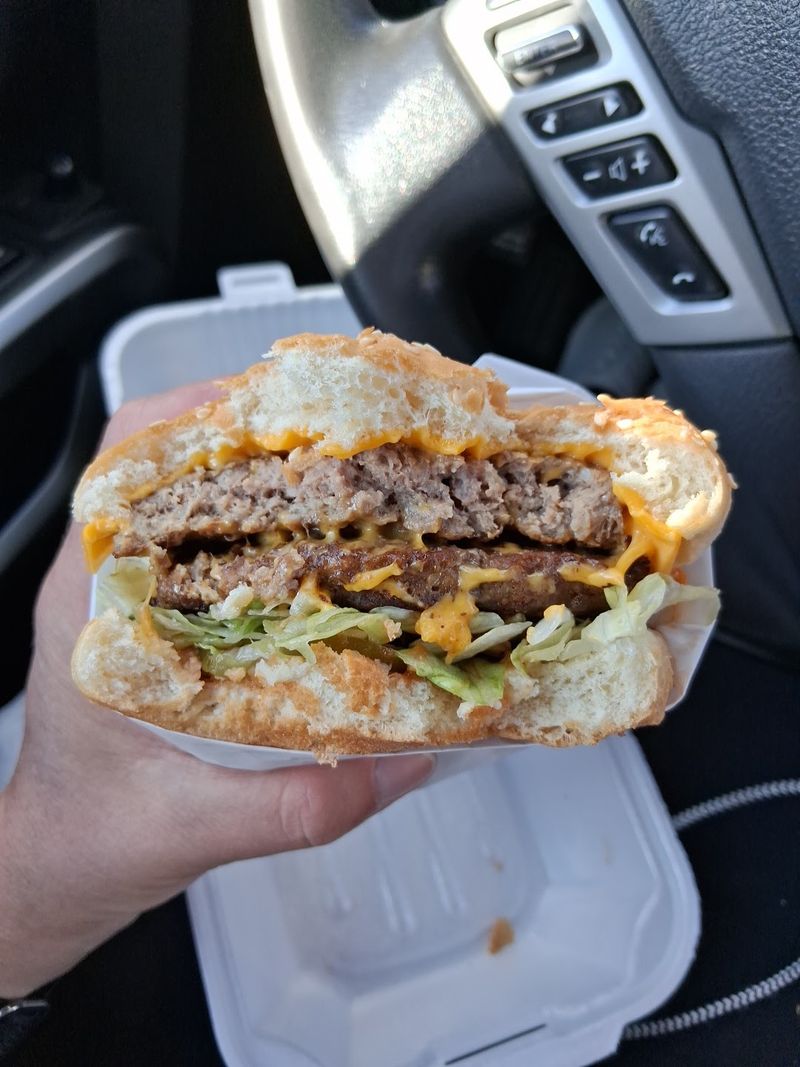 Price Puts A Carhop Twist On The Burger Break