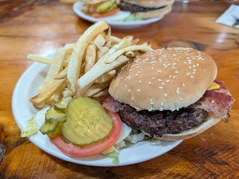 Green River’s Burger Tradition Comes Without The Fuss