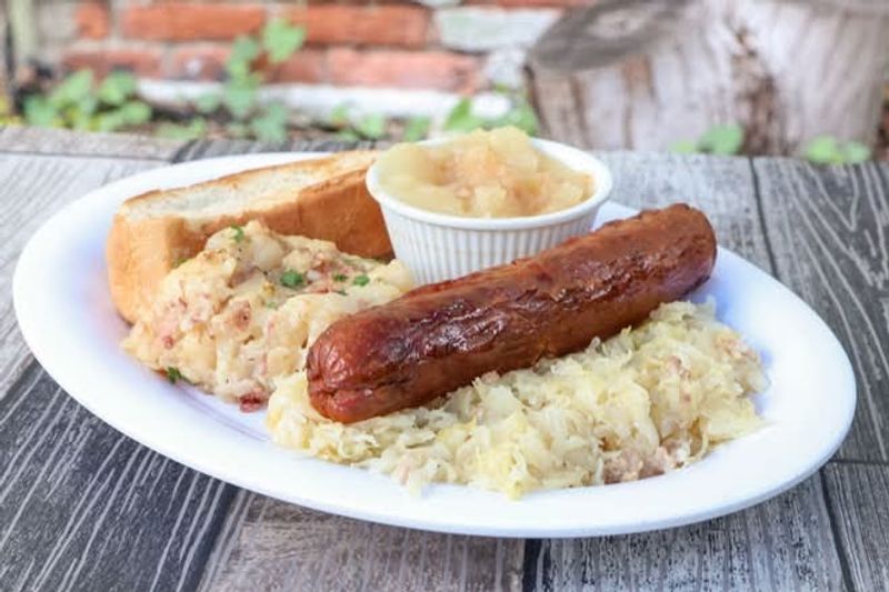 The Bratwurst Platter That Built the Weekend Rush