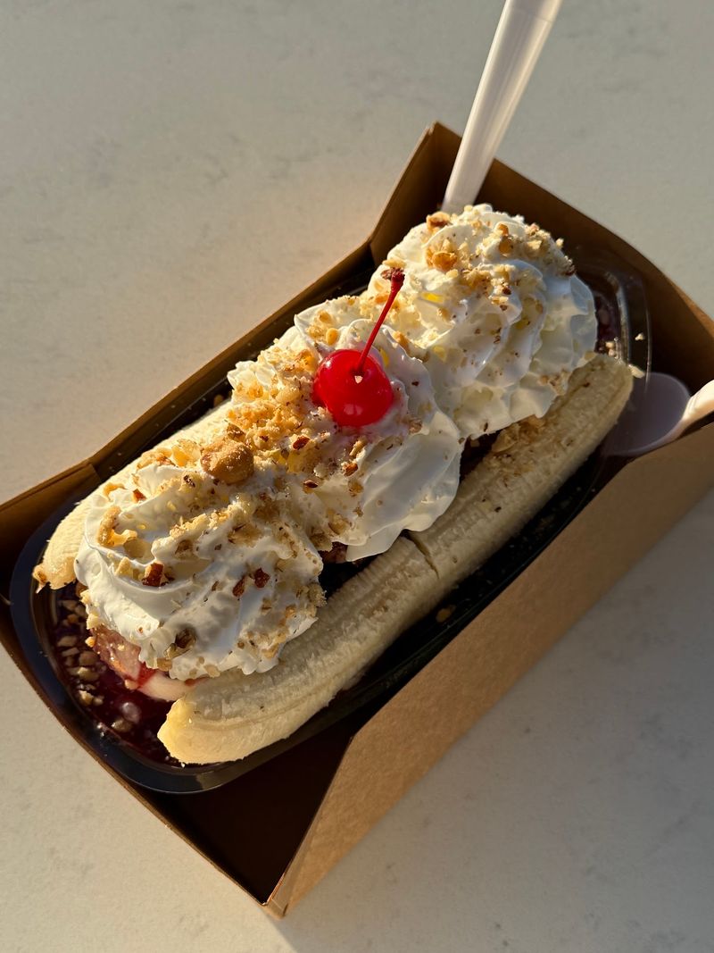 Banana Splits Built for Sharing