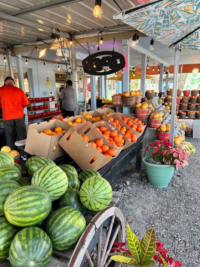 Lanier's Produce, Groveland, FL