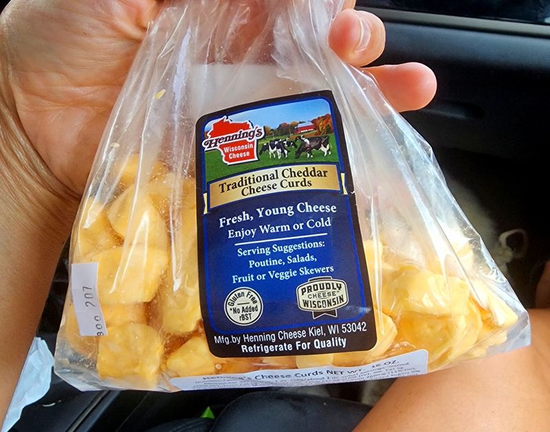 Fresh Warm Curds Are A Weekday Specialty