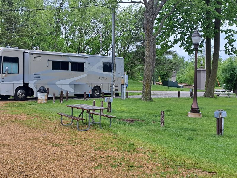 Adair City Park Campground, Adair