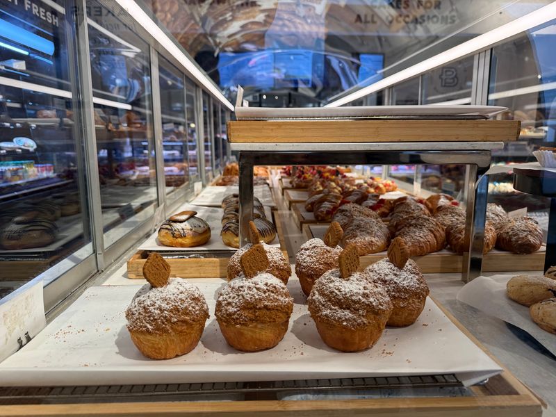 The Pumpkin Spice Cruffin Might Be The Wildest Pastry In The Case