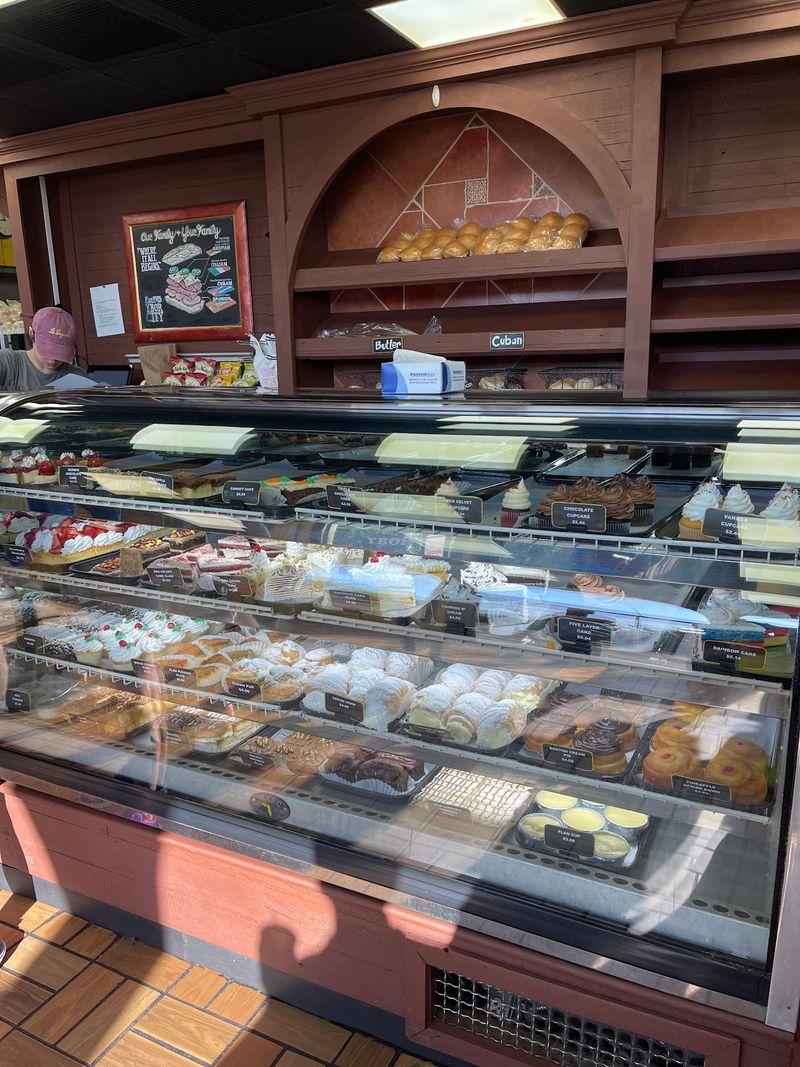 Four Generations Of Baking In Ybor City