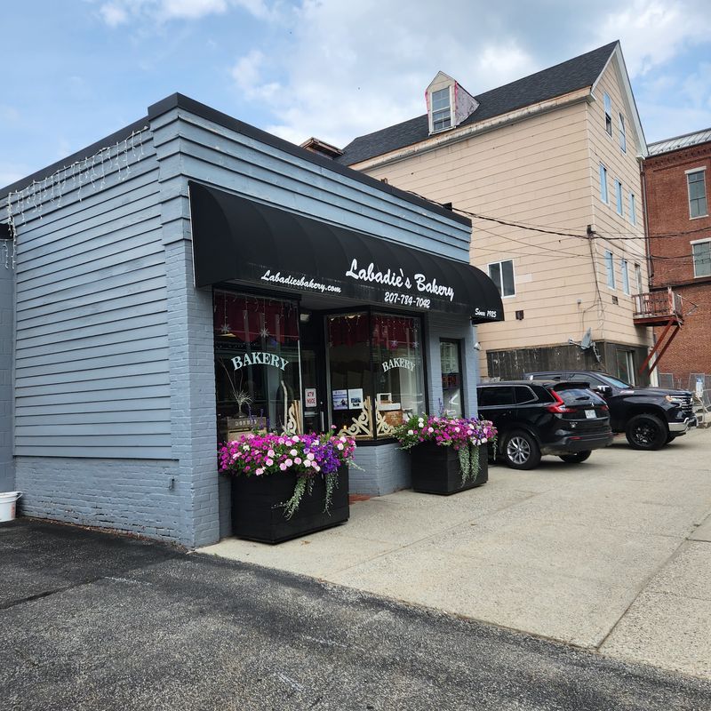 Labadie's Bakery
