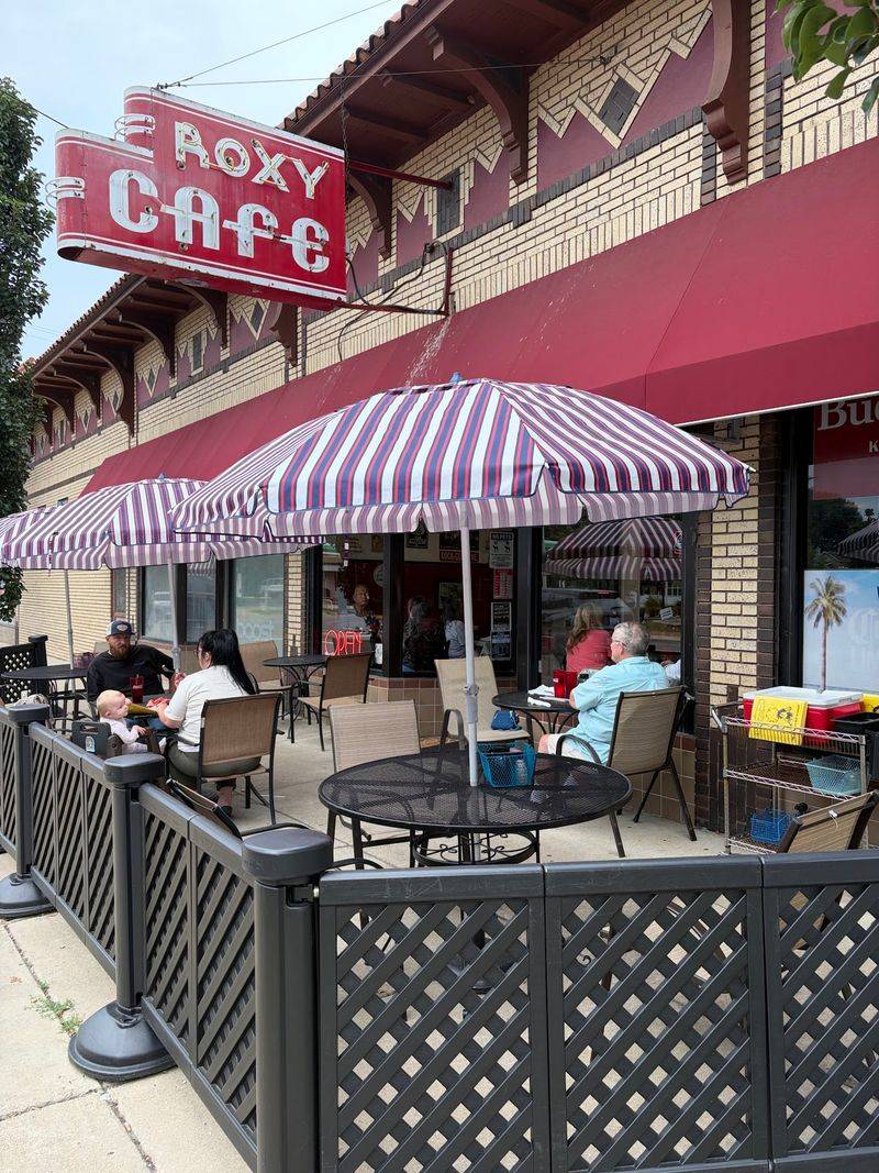 Roxy Cafe