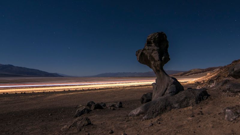 Stars Steal The Show Once The Sun Clocks Out