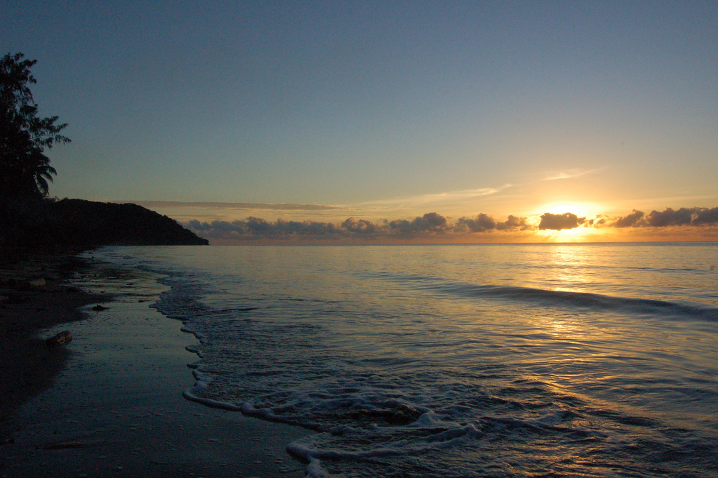 Sunrise over Cape Tribulation (Photo: Kat Montgommery via Flickr)