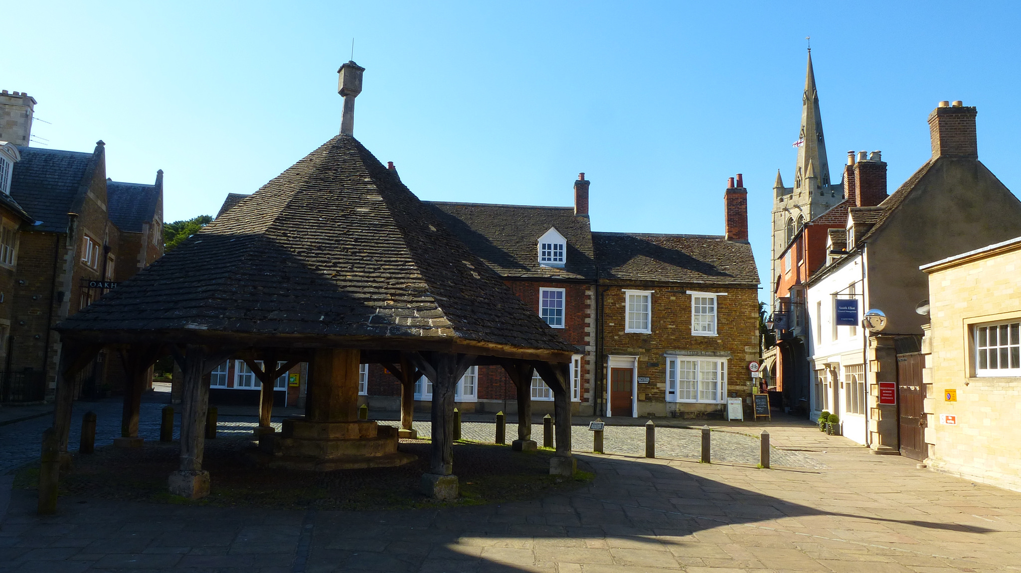 A view of a charming house-lined square in Oakham