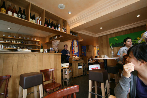 The interior of Breizh Cafe (Photo : Thom Wong via Flickr)