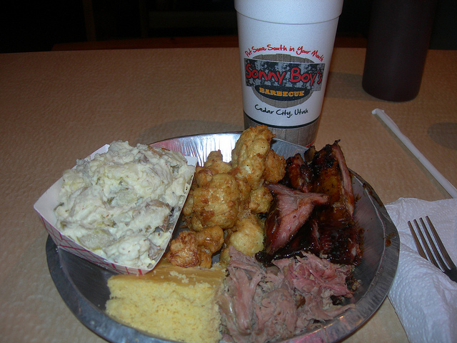 Pulled pork plate at Sonny Boy’s BBQ (Photo: Jimmy Emerson, DVM via Flickr)