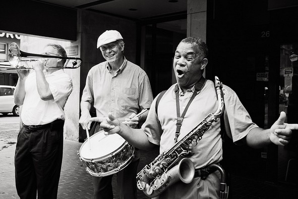 Street jazz band (Photo: Jesse Acosta via Flickr)