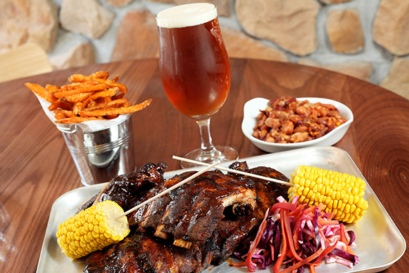 Ribs and craft ale at The Raven (Photo: Gordon Jack courtesy of The Raven)
