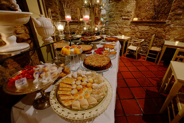 Some of the day's sweet treats at Caelum (Photo: Tim Venchus via Flickr)