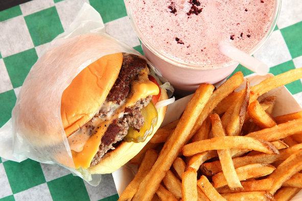 Classic burger with a red velvet shake (Photo: courtesy of Harlem Shake)