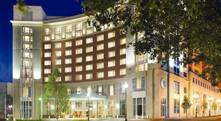 The best beachfront hotels in Daytona Beach