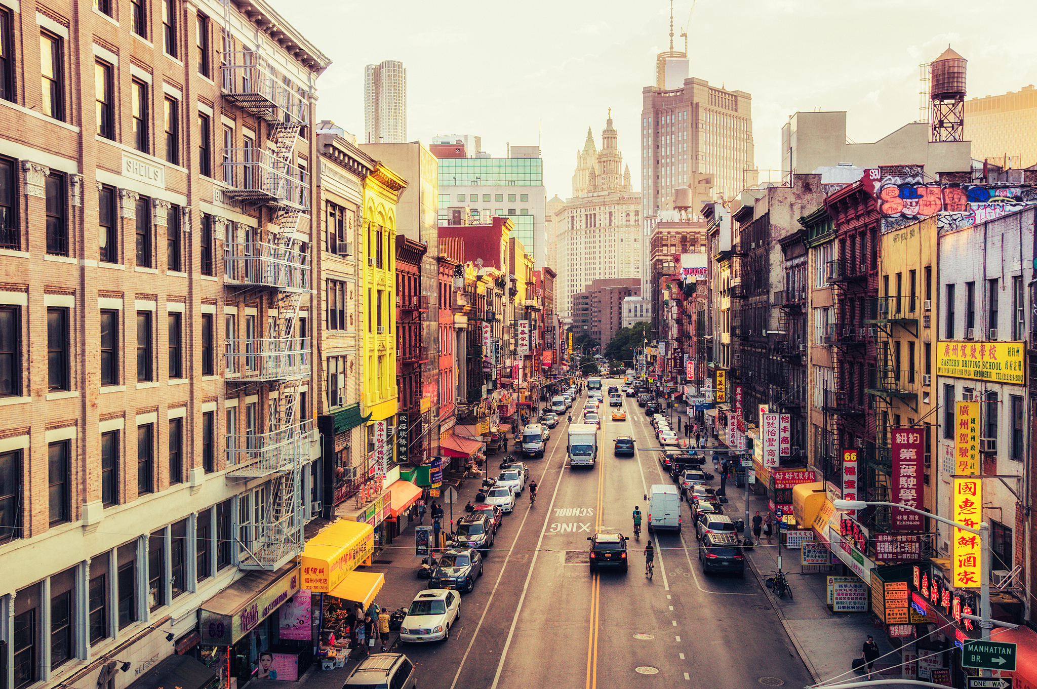 A long, wide thoroughfare in New York's Chinatown (Photo: Vivienne Gucwa via Flickr)