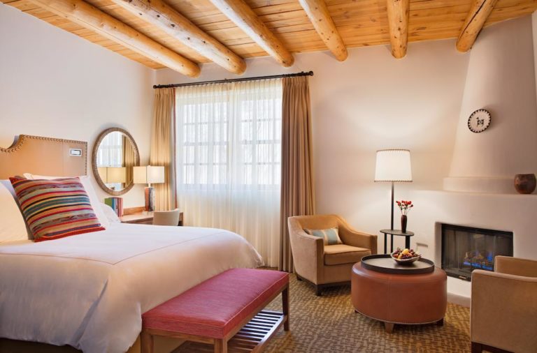Editor Picks: The Best 5 star & luxury hotels in Santa Fe