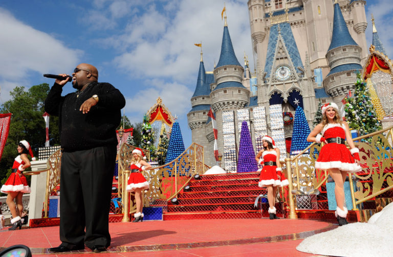 Where to buy cheap Orlando Theme Park tickets