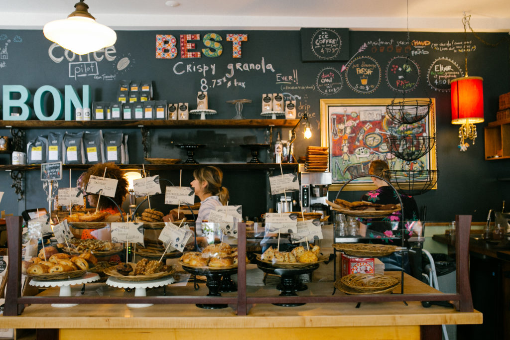 guide to old montreal, best cafes in old montreal