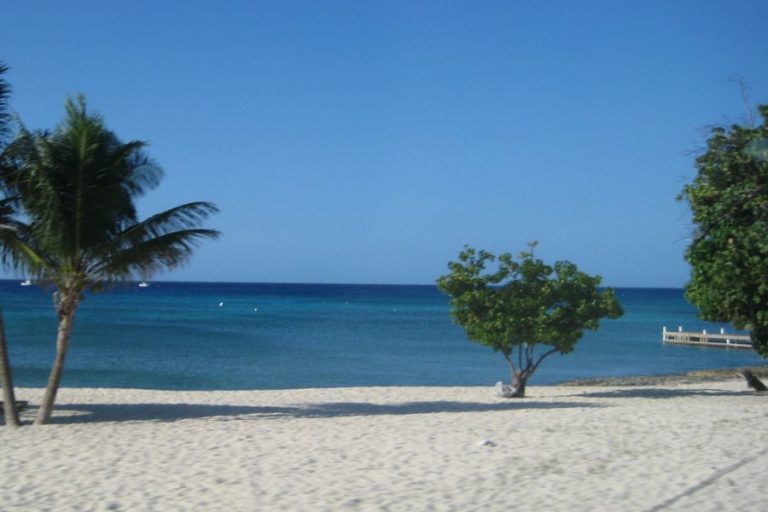 3 of the best Lembongan Island Tours from Bali