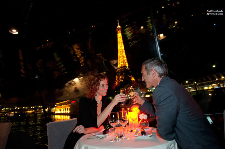Editor Picks: The Best Dinner Cruises in Paris