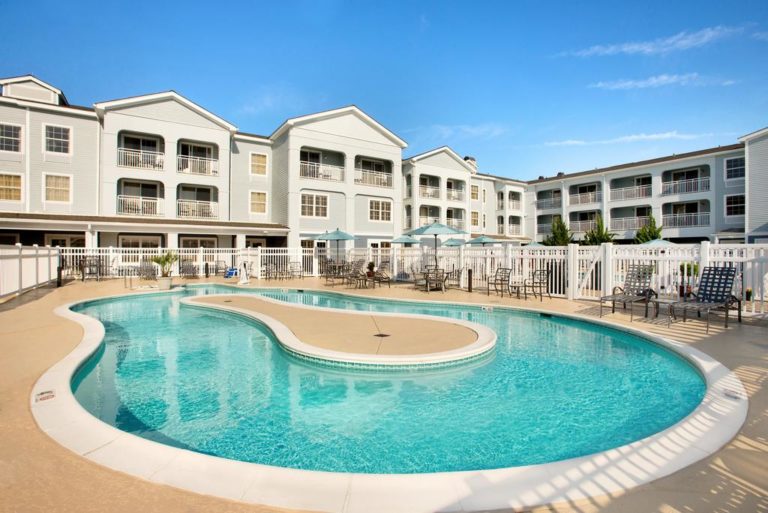 Editor picks: Oceanfront hotels in Kill Devil Hills & Outer Banks