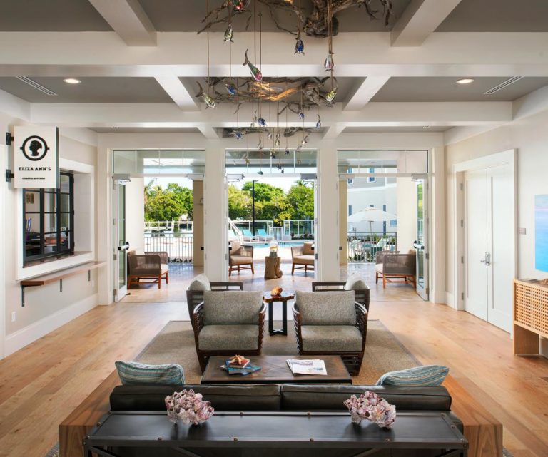 Editor Picks: Anna Maria Island Hotels on the beach