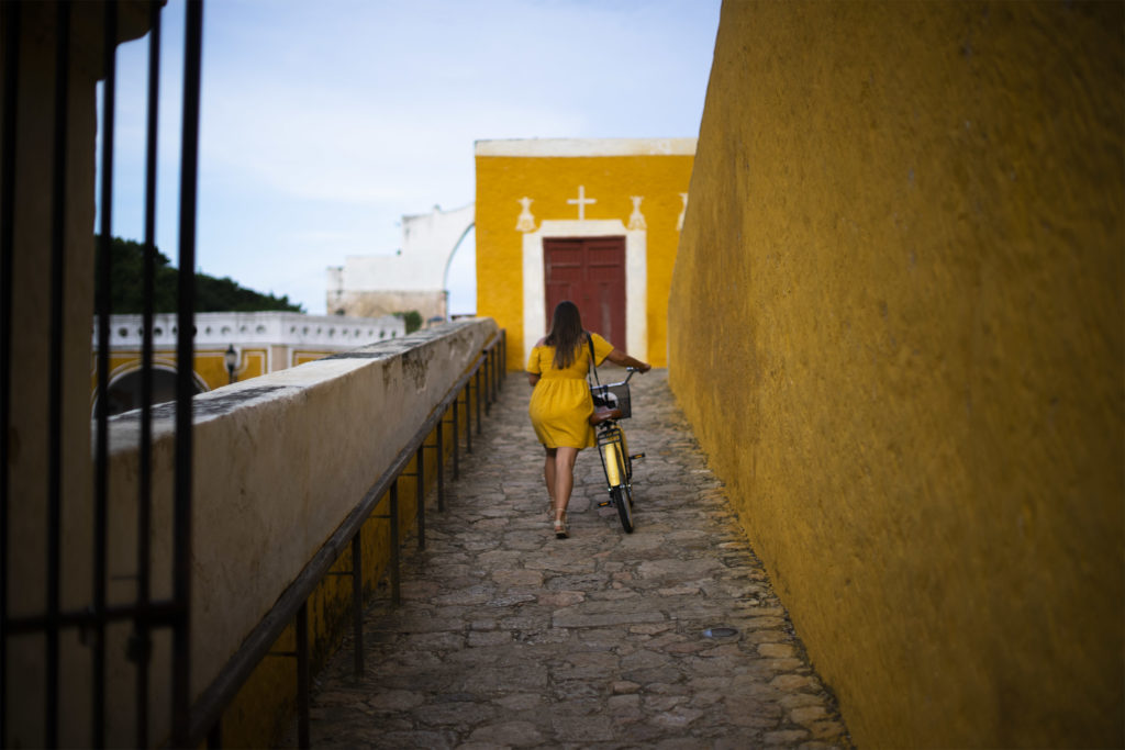 Explore the yellow streets of Izamal (Photo: Roisin McAuley)