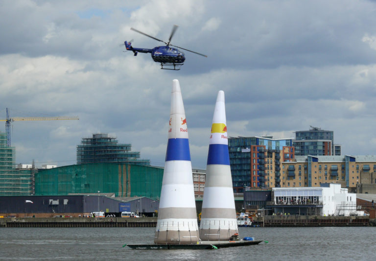 Charter a Helicopter in London – The Best Companies