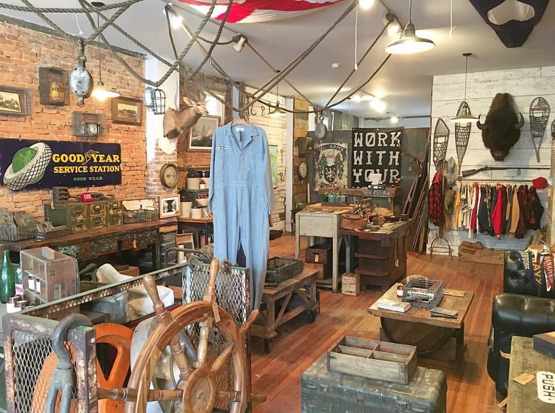 Vintage Clothing Stores & Thrifting in Pittsburgh
