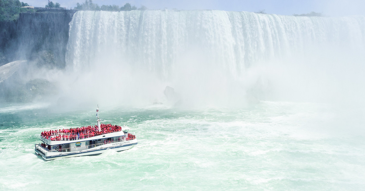 boat tours at niagara falls