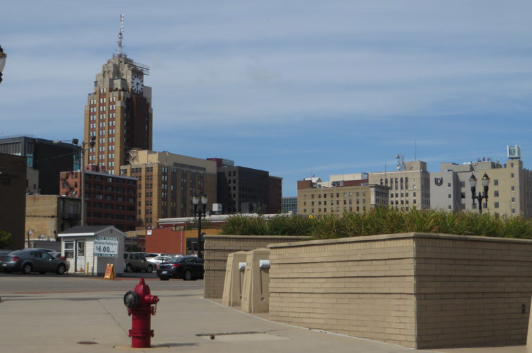 Car Rental / RV Rental in Lansing: The Best Companies